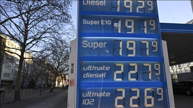 Brent crude tops $100 amid Strait of Hormuz tensions