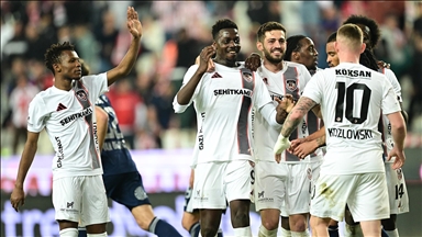 Gaziantep FK, Antalyaspor'u 4-1 yendi