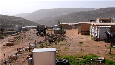 الضفة.. مستوطنون يهاجمون قرية فلسطينية ويطلقون النار على المواطنين