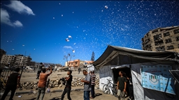 Israel drops anti-Hezbollah leaflets over Lebanese capital