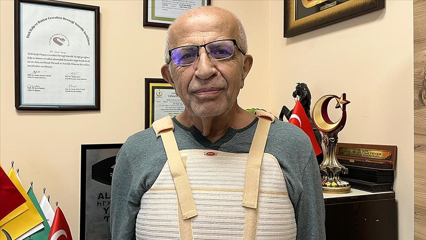 Antalya'da üç damarı tıkalı hasta baypasla sağlığına kavuştu