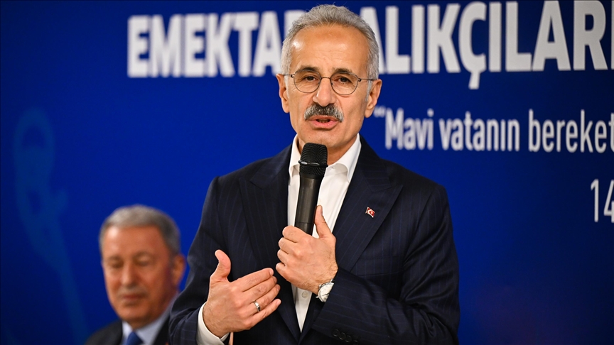 Bakan Uraloğlu: Hürmüz Boğazı’nda 15 Türk sahipli gemi var