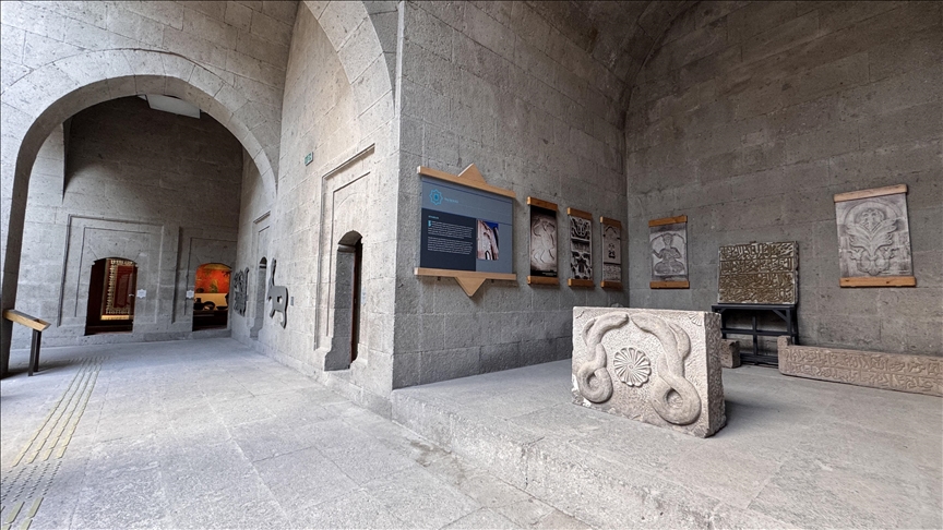 Anadolu'nun ilk tıp fakültesi olarak bilinen Gevher Nesibe Şifahanesi 820 yıldır ayakta