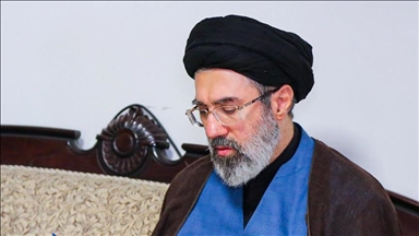 واشنطن ترصد مكافأة مقابل معلومات عن "مجتبى خامنئي" ومسؤولين إيرانيين