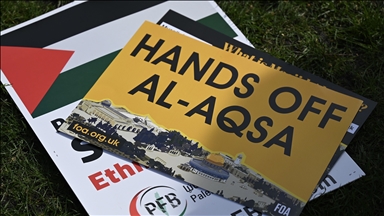 Protest in London over closure of Al-Aqsa Mosque