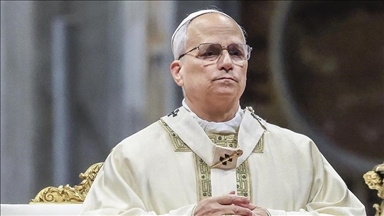 Pope urges Christians involved in war to examine their conscience