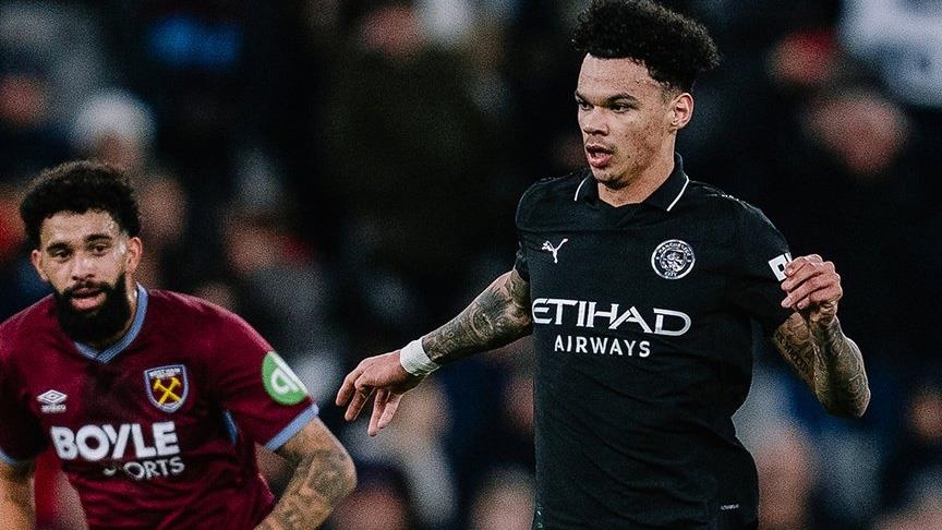 قدم.. مانشستر سيتي يتعثر مجددا بالتعادل أمام وست هام