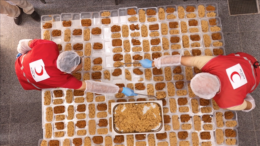 Türk Kızılay yıl sonuna kadar 22 aşevi daha açmayı planlıyor 