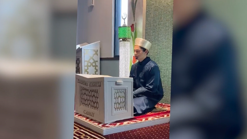 "Stajyer İmam Hatip" projesi genç hafızları yurt dışındaki camilere taşıdı