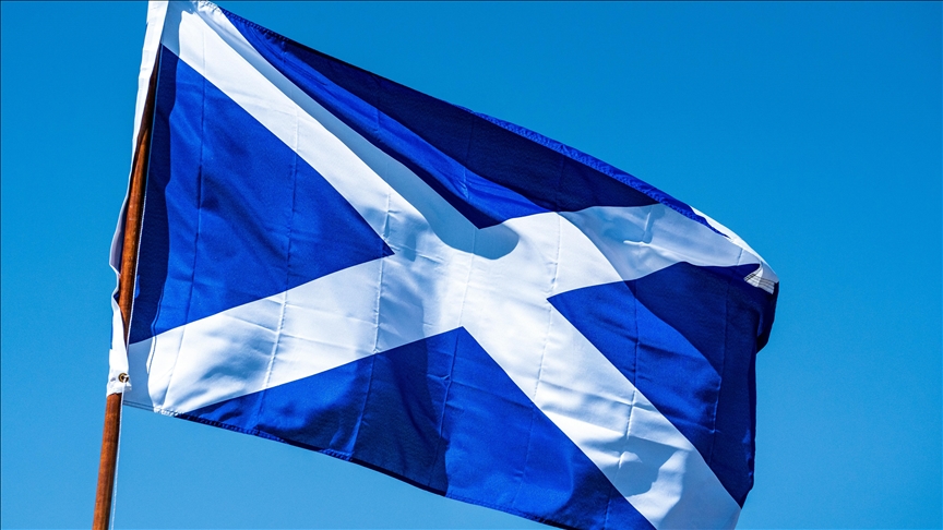 İskoçya'nın Birleşik Krallık'tan ayrılmasına hazırlık çağrısı yapan önerge SNP konferansında kabul edildi