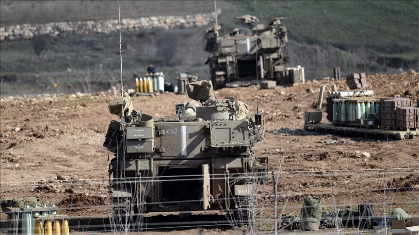 إسرائيل تشن غارات جوية وقصفا مدفعيا على جنوبي لبنان