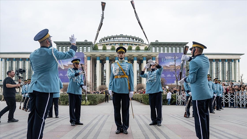 Külliye'de Ramazan etkinlikleri kapsamında "Ramazan Alayı" düzenlendi