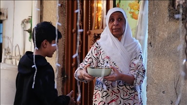 "Iftari me fqinjët", një traditë e Ramazanit e mbajtur gjallë në Bagdad