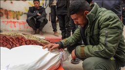 İsrail ordusunun Gazze’deki saldırılarında ikisi çocuk 12 Filistinli hayatını kaybetti