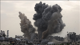 İsrail'in Gazze'de bir eve düzenlediği saldırıda 2'si çocuk 4 Filistinli hayatını kaybetti