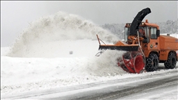 Li Erziromê rêyên 148 tax û gundan ji ber berfê hatin girtin