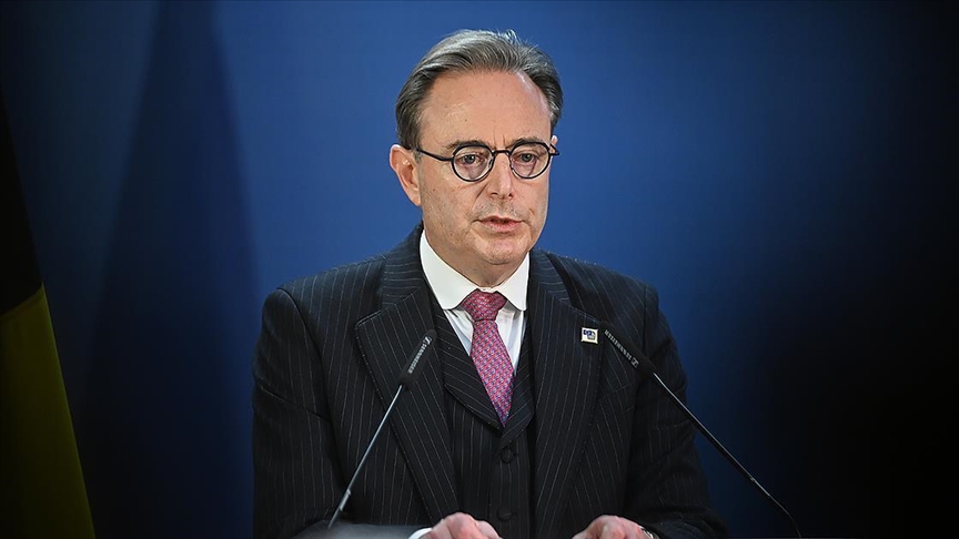 Belgian premier threatens to resign if coalition becomes ‘incapable of making decisions’