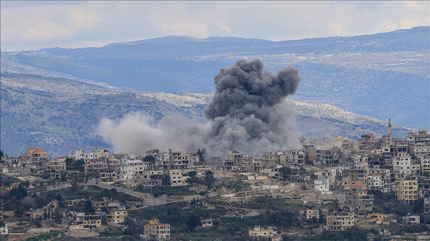 إسرائيل تحذر أهالي 3 قرى جنوبي لبنان من استقبال نازحين 