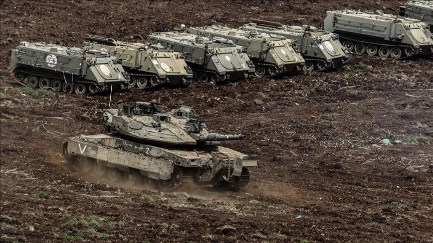 Artêşa Îsraîlê ji bo ku dagirkeriya xwe ya li başûrê Libnanê berfireh bike, ji bejayê va êrîş dan destpêkirin