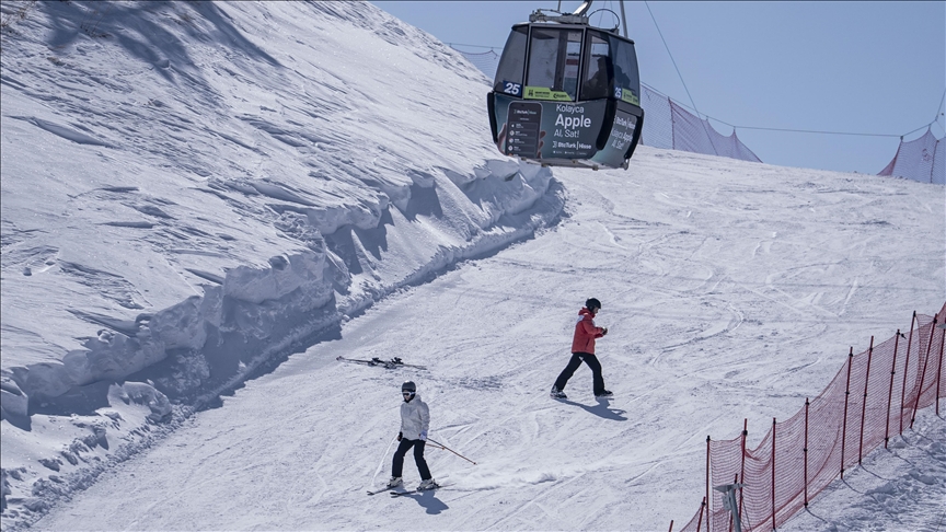 Palandöken Kayak Merkezi bayram tatilini dolu geçirecek