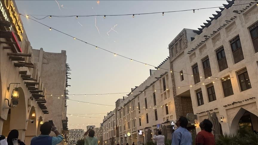 قطر تعلن التصدي لهجمة صاروخية وصفارات إنذار بالبحرين 