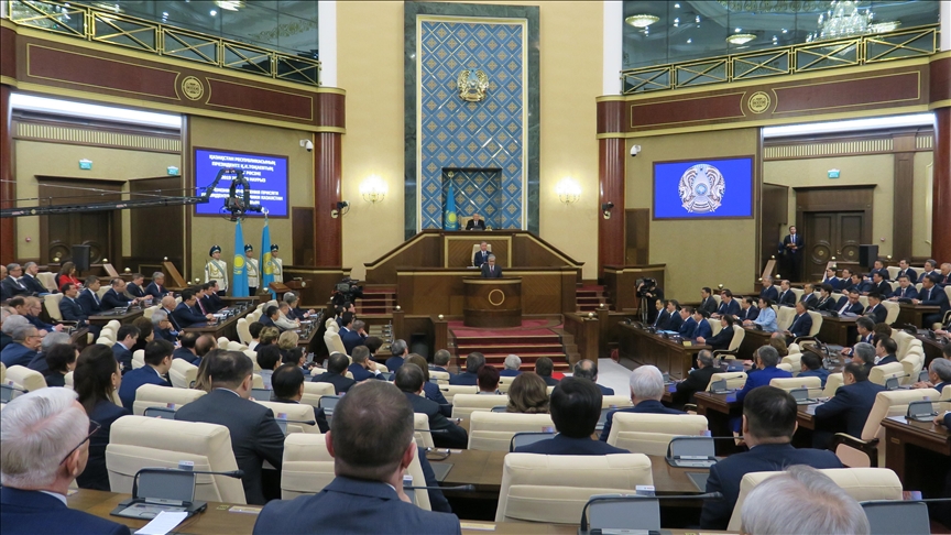 Majority of Kazakhstan’s voters back new constitution in referendum