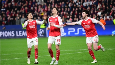 Premier Lig'de üst üste 4. maçını kazanan Arsenal, zirvede farkı açıyor