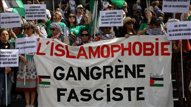 Avrupa demokrasilerinin yapısal çöküşü ve bir sis perdesi olarak İslamofobi