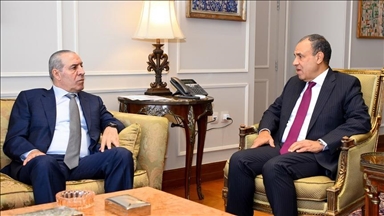 عبد العاطي والشيخ يبحثان تطورات الأوضاع في فلسطين والمنطقة