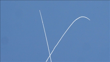 İran'ın art arda yaptığı misillemelerde İsrail'in merkez ve güneyinde sirenler çaldı