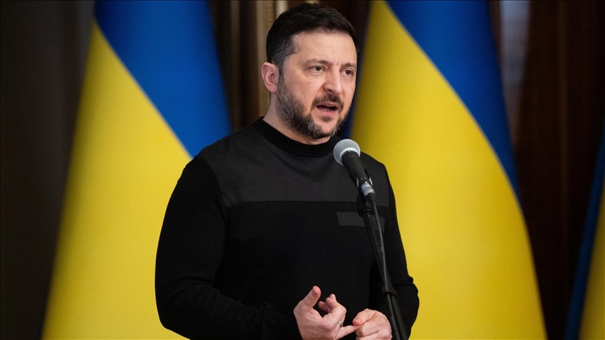 Zelenskyy arrives in UK for talks on defense cooperation, Ukraine war