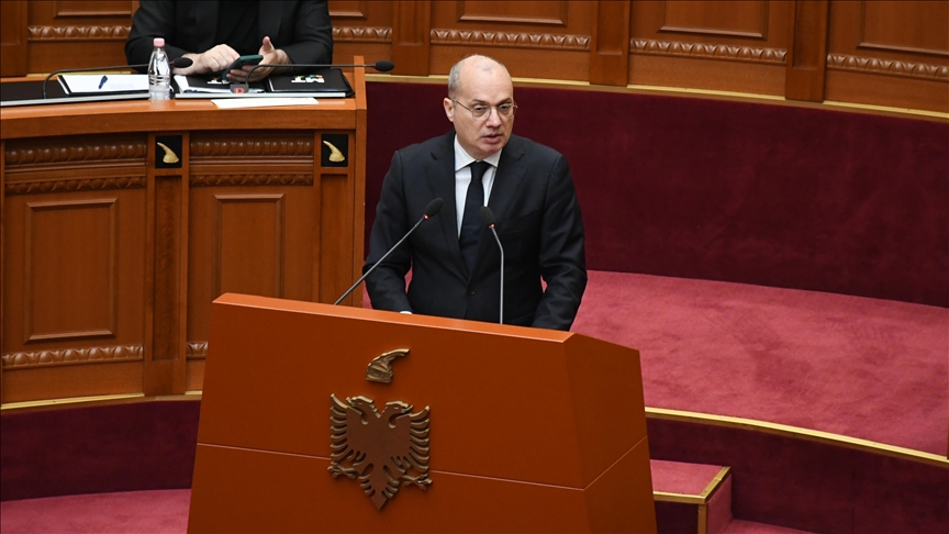 Hasani për rezolutën Kuvendit të Shqipërisë për Iranin  Ky qëndrim nuk është kundër popullit iranian