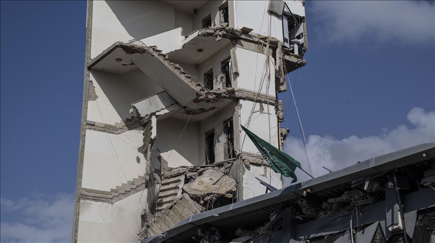 Soldier among 4 people killed in Israeli strikes in southern Lebanon