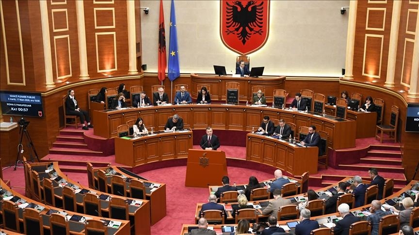 Собранието на Албанија го прогласи Иран за „држава спонзор на тероризмот“