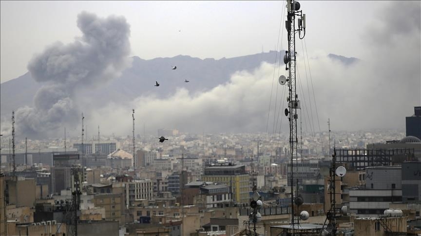 تاران.. ١٢ هەزار یەکەی نیشتەجێبوون بەهۆی هێرشەکانی ئەمریکا و ئیسرائیل زیانیان بەرکەوتووە