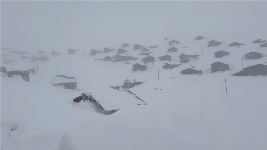 Li Qers û Erdexanê piştî berfê serma çêbû