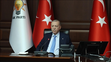 Cumhurbaşkanı Erdoğan: Provokasyonlara karşı çok dikkatli bir yaklaşımla içinde bulunduğumuz kritik süreci yönetiyoruz