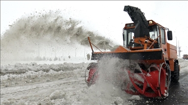 Li ser rêya Qers û Goleyê ji ber berf û bagerê wesaît nikarin bi rehetî derbas bin