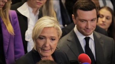 Municipales 2026 : polémique autour des alliances PS-LFI dénoncées par Le Pen et plusieurs personnalités politiques