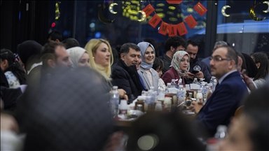 Aile ve Sosyal Hizmetler Bakanı Göktaş, devlet korumasındaki çocuklarla bir araya geldi