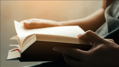 Hrvatska dobila nove riječi: “presudnik”, “dohvatnica” i “narubno” zamjenjuju tuđice