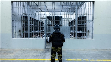 HRW: депортированные из США сальвадорцы подвергаются задержаниям в своей стране