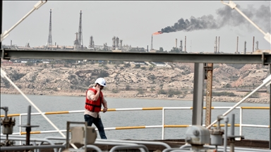 Iran : un parlementaire affirme que les opérations sur l’île de Kharg sont « normales »