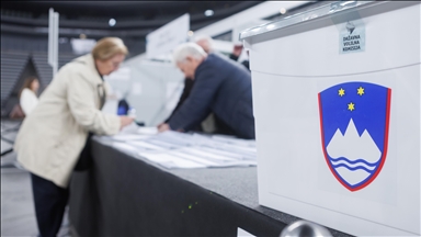 Počelo prijevremeno glasanje na parlamentarnim izborima u Sloveniji