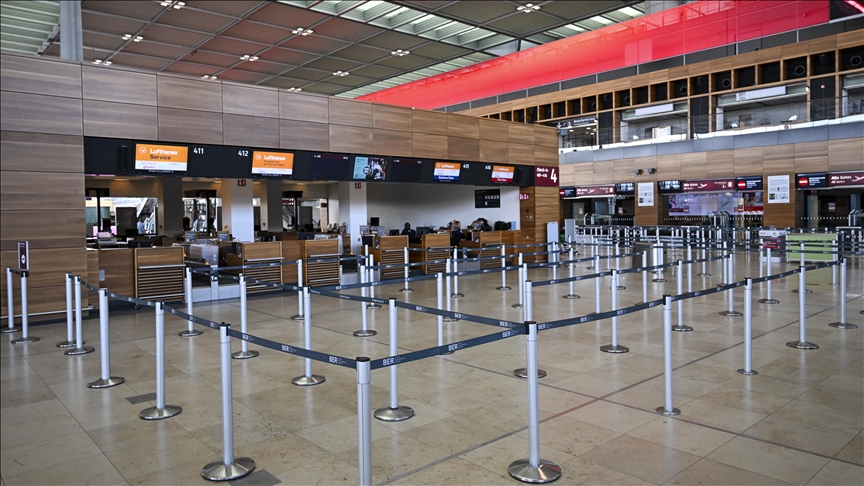 Greva në Aeroportin Brandenburg të Berlinit prek rreth 57 000 pasagjerë