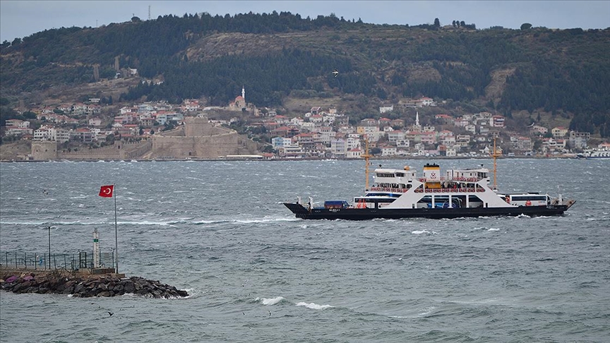 Gökçeada ve Bozcaada feribot seferleri fırtına nedeniyle yarın yapılamayacak
