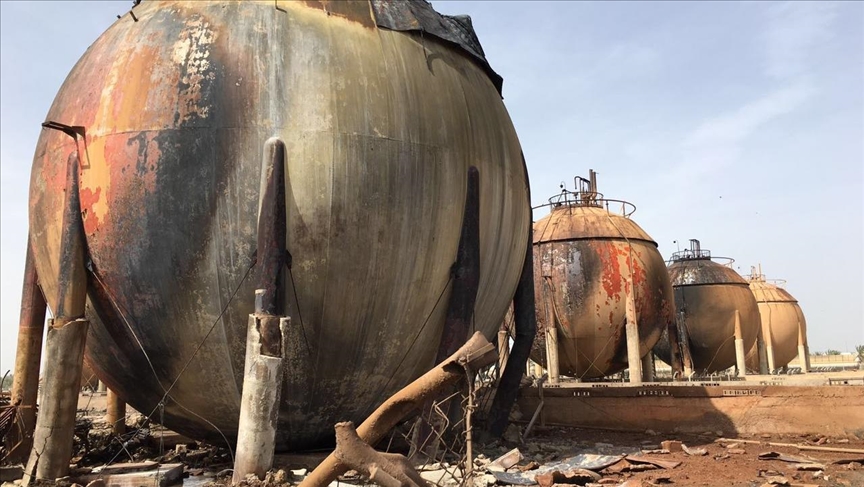 US-Israeli strike hits gas tanks in southern Iran, halts output at 2 refineries: Iranian media