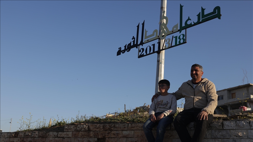 سوريون بذكرى الثورة: أُمطرنا رصاصا بأول مظاهرة ولو عاد الزمان بنا لعدنا (تقرير)