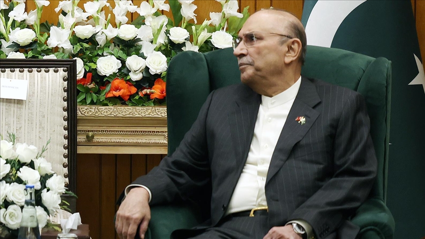 Pakistan’s president urges restraint after killing of Iranian security chief