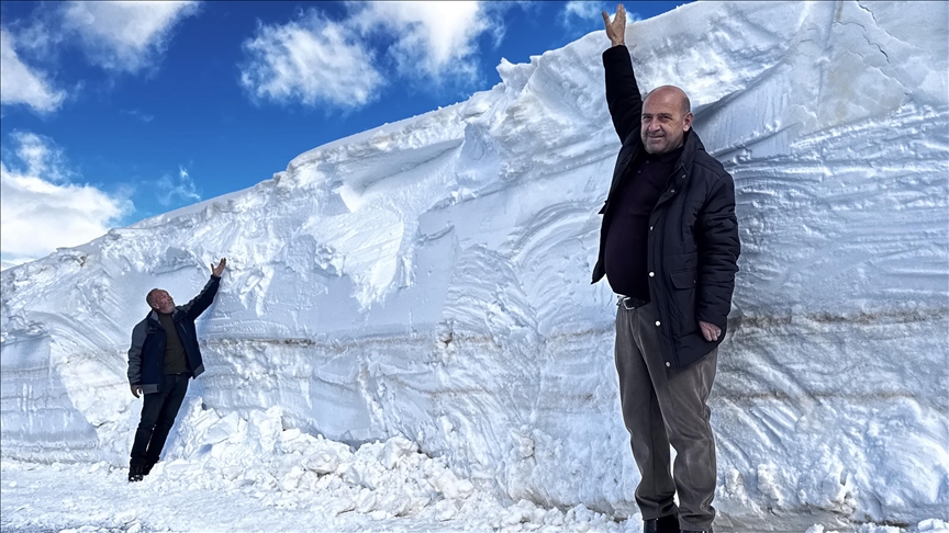 Li Bidlîsê di demsala biharê da jî têkoşîna bi berfê ra berdewam e